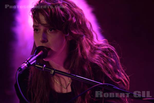 BEACH HOUSE - 2010-02-20 - PARIS - La Maroquinerie - 